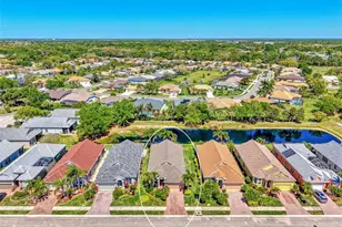 2104 Mattamy Ct, Venice, FL 34292 - Photo 4