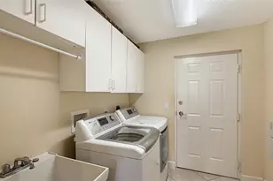 5255 Bouchard Cir, Sarasota, FL 34238 - Photo 24