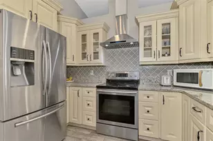 504 Cedarwood Ln, Venice, FL 34293 - Photo 28