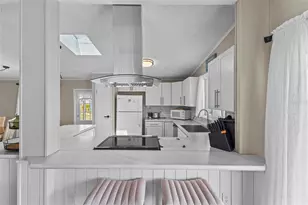 611 La Jolla Cir, North Port, FL 34287 - Photo 6