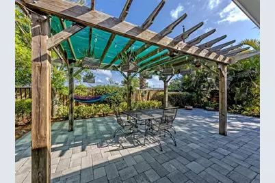 1261 Lakeside Drive, Venice, FL 34293 - Photo 32