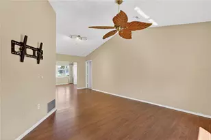 5852 Lincoln Rd, Venice, FL 34293 - Photo 8
