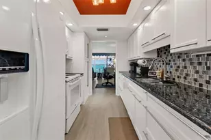 255 The Esplanade N, Venice, FL 34285 - Photo 10