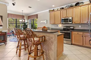 20587 Pezzana Dr, Venice, FL 34292 - Photo 6