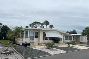 803 Jolanda Cir, Venice, FL 34285 - Photo 2