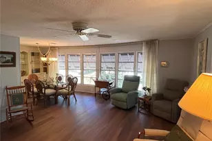 803 Jolanda Cir, Venice, FL 34285 - Photo 10