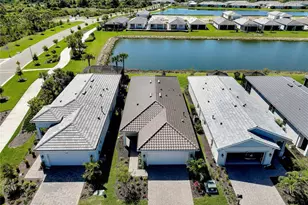 10495 Abaco Fls Dr, Englewood, FL 34223 - Photo 2