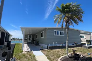 822 Baveno Dr, Venice, FL 34285 - Photo 2