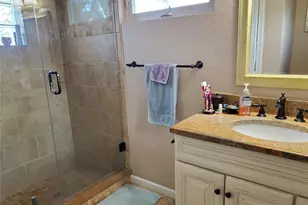 227 Lychee Rd, Nokomis, FL 34275 - Photo 8