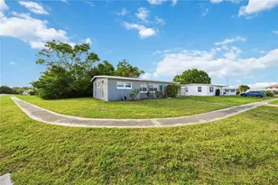 4362 Conway Blvd, Port Charlotte, FL 33952 - Photo 4