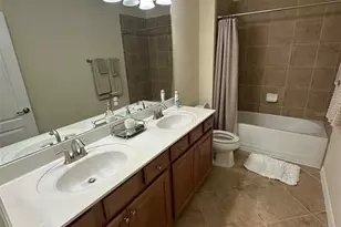 13235 Amerigo Ln, Venice, FL 34293 - Photo 8