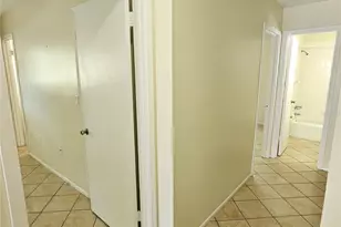 105 Base Ave E, Venice, FL 34285 - Photo 14