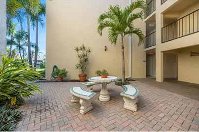 612 Bird Bay Drive S #118, Venice, FL 34285 - Photo 14