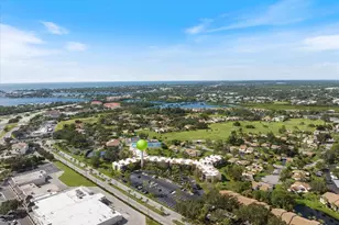 612 Bird Bay Dr S, Venice, FL 34285 - Photo 22