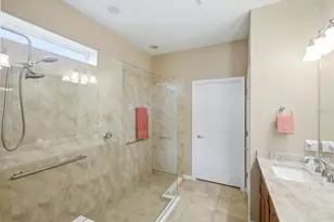 19369 Jacinda St, Venice, FL 34293 - Photo 50