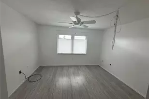 649 Tamiami Trail S, Venice, FL 34285 - Photo 12