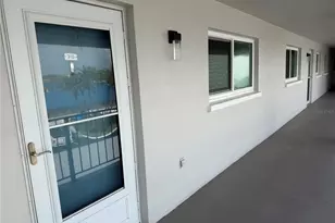 649 Tamiami Trail S, Venice, FL 34285 - Photo 2