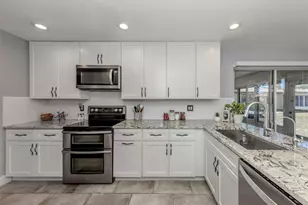 511 Rubens Dr, Nokomis, FL 34275 - Photo 10