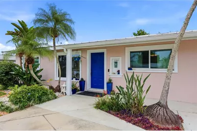 704 Portia Street N, Nokomis, FL 34275 - Photo 4