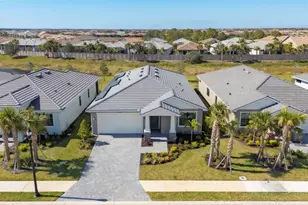 18575 Midsummer Pl, Venice, FL 34293 - Photo 2