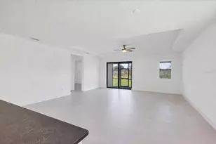 18575 Midsummer Pl, Venice, FL 34293 - Photo 10