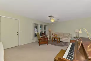 581 Crocus Rd, Venice, FL 34293 - Photo 12