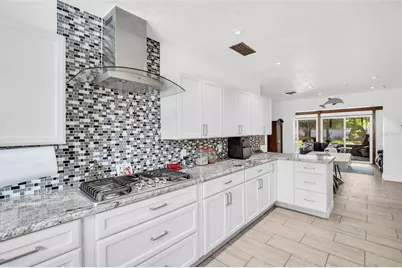 2796 Forest Parkway S, Largo, FL 33771 - Photo 16