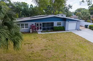 2796 Forest Pkwy S, Largo, FL 33771 - Photo 2