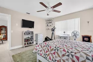 2796 Forest Pkwy S, Largo, FL 33771 - Photo 36