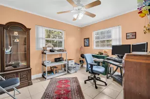 2796 Forest Pkwy S, Largo, FL 33771 - Photo 26