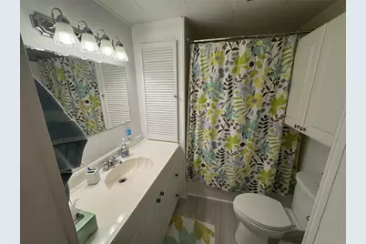 611 Iris Drive, Venice, FL 34293 - Photo 10