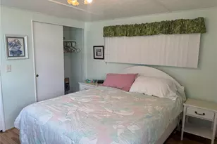 731 Camellia Dr, Venice, FL 34293 - Photo 8