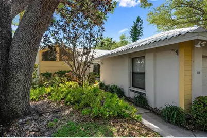 228 Southampton Lane #258, Venice, FL 34293 - Photo 4