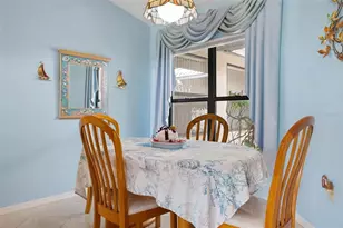 228 Southampton Ln, Venice, FL 34293 - Photo 10