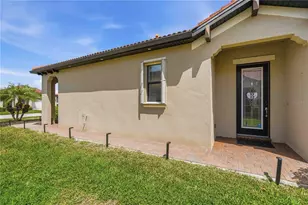 10485 Crooked Crk Dr, Venice, FL 34293 - Photo 8