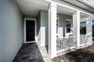 18817 Valleta Ave, Venice, FL 34293 - Photo 2