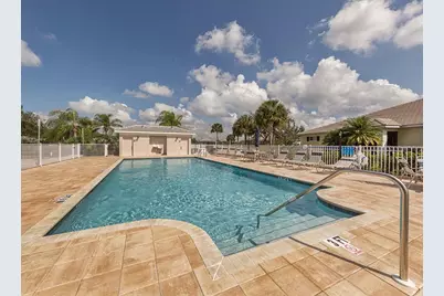 1627 Lancashire Drive, Venice, FL 34293 - Photo 44