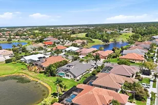 3323 Lakeview Ln, North Port, FL 34287 - Photo 60