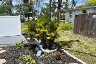 4671 Lemon Bay Dr, Venice, FL 34293 - Photo 20