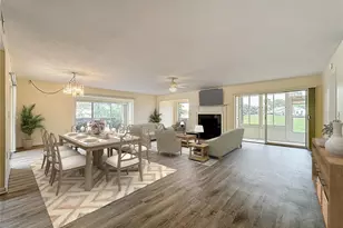 760 Village Cir, Venice, FL 34292 - Photo 8