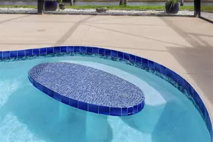 605 Rotonda Cir, Rotonda West, FL 33947 - Photo 4