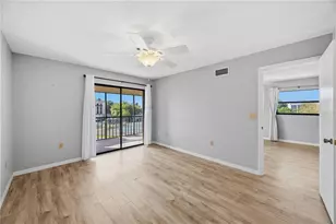 104 Capri Isles Blvd, Venice, FL 34292 - Photo 22