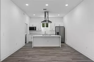 511 Sweetwater Dr, Rotonda West, FL 33947 - Photo 8