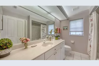 552 Westmount Lane, Venice, FL 34293 - Photo 40