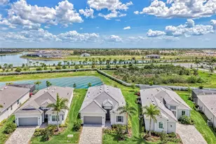 17220 Jadestone Ct, Venice, FL 34293 - Photo 2