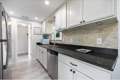 324 E Green Street, Englewood, FL 34223 - Photo 8