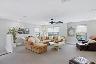 12842 Pinnacle Ln, Venice, FL 34293 - Photo 14