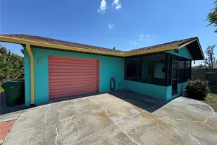 3141 10th St, Englewood, FL 34224 - Photo 2