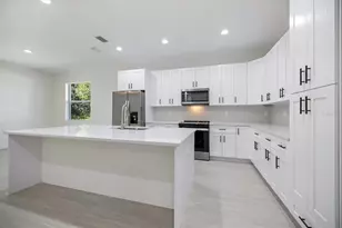 4146 New Milford St, North Port, FL 34288 - Photo 6