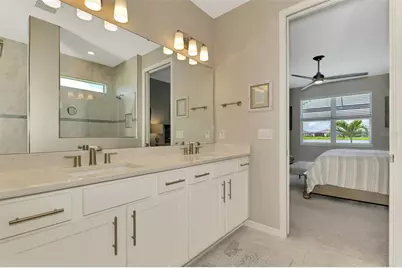 9216 Barrier Coast Trail, Parrish, FL 34219 - Photo 36